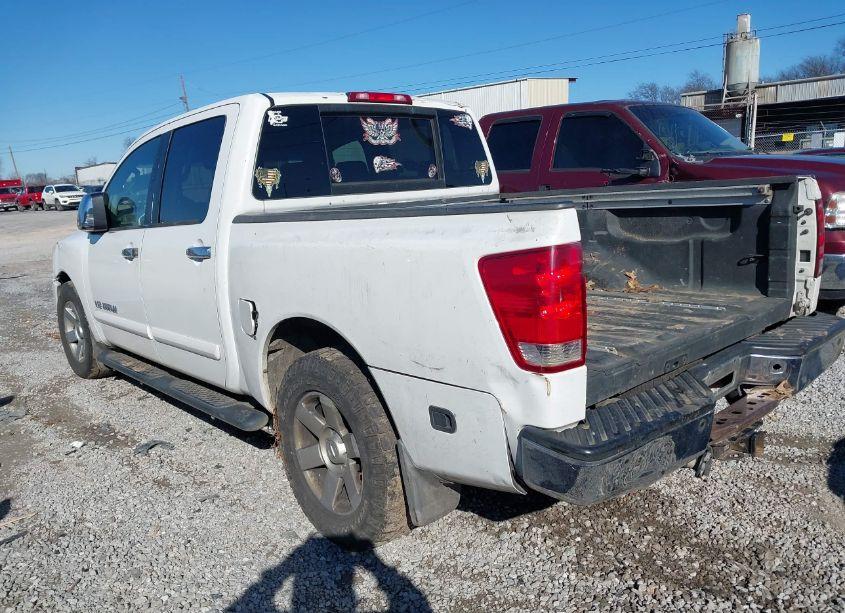 Photo 3 of 2005 Nissan Titan LE (VIN 1N6BA07A55N536812)