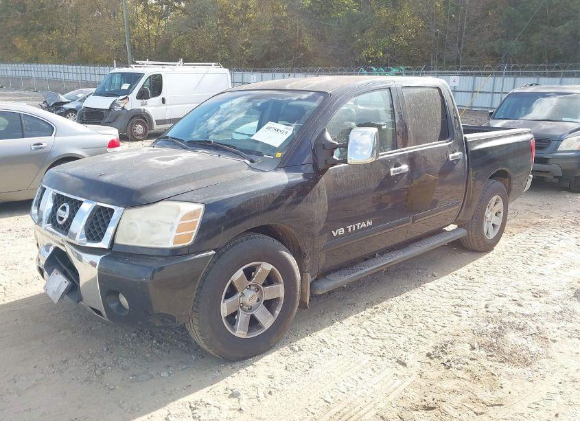 Photo 2 of 2005 Nissan Titan LE (VIN 1N6BA07A55N573181)
