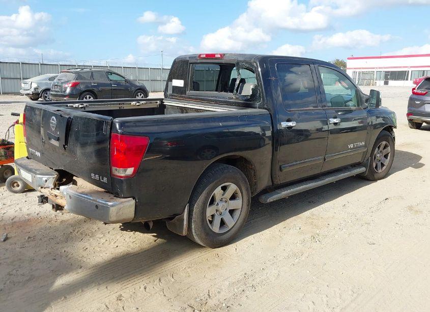 Photo 4 of 2005 Nissan Titan LE (VIN 1N6BA07A55N573181)