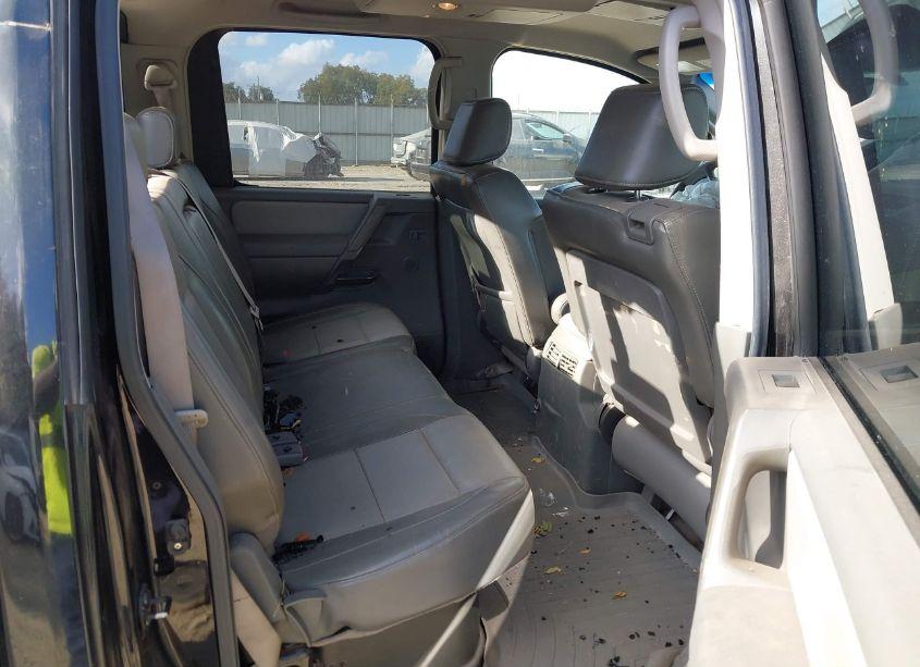 Photo 8 of 2005 Nissan Titan LE (VIN 1N6BA07A55N573181)