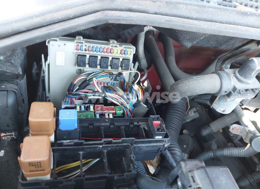 Photo 12 of 2005 Nissan Titan LE (VIN 1N6BA07A85N538117)