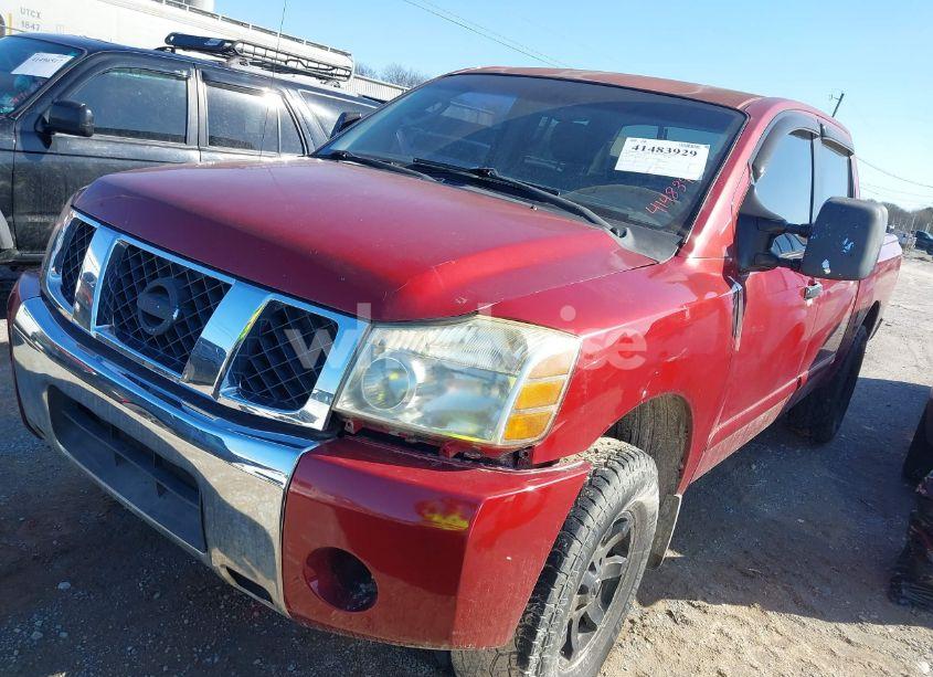 Photo 2 of 2005 Nissan Titan SE (VIN 1N6BA07B05N532563)