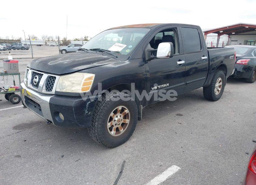 Photo 2 of 2005 Nissan Titan SE (VIN 1N6BA07B05N541246)