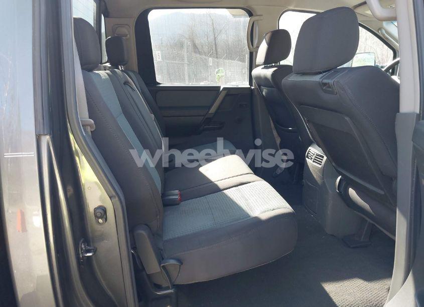 Photo 8 of 2005 Nissan Titan SE (VIN 1N6BA07B25N532466)