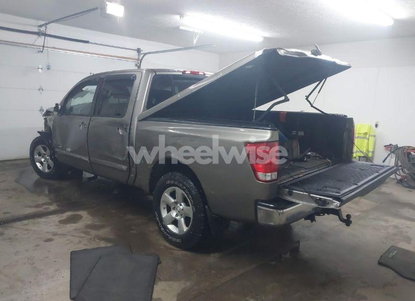 Photo 3 of 2006 Nissan Titan SE (VIN 1N6BA07B26N572273)