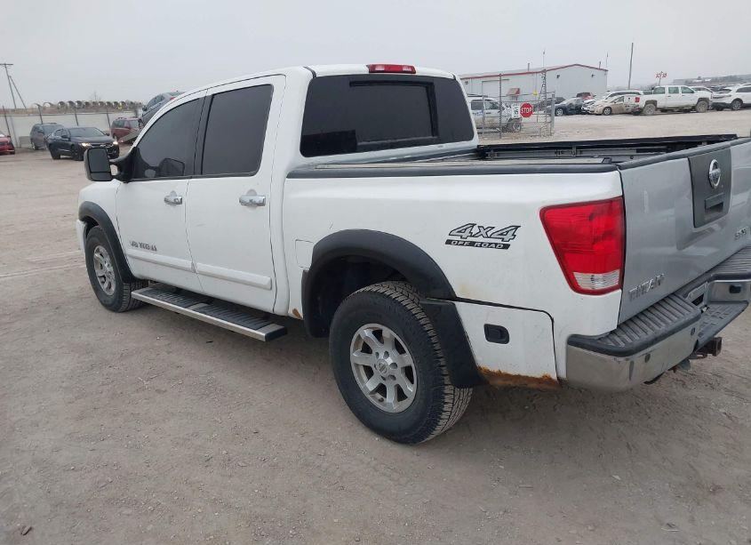 Photo 3 of 2007 Nissan Titan LE (VIN 1N6BA07B27N227245)