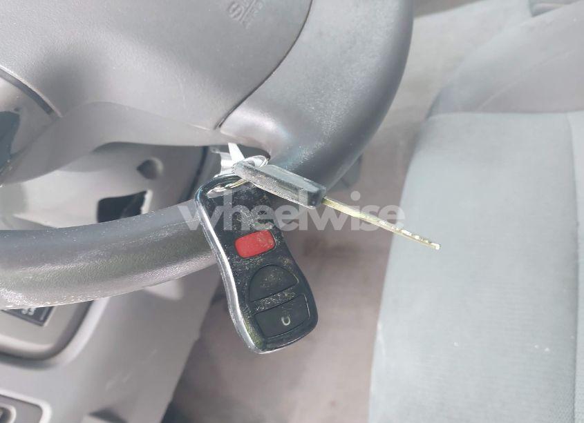 Photo 11 of 2005 Nissan Titan XE (VIN 1N6BA07B35N544612)