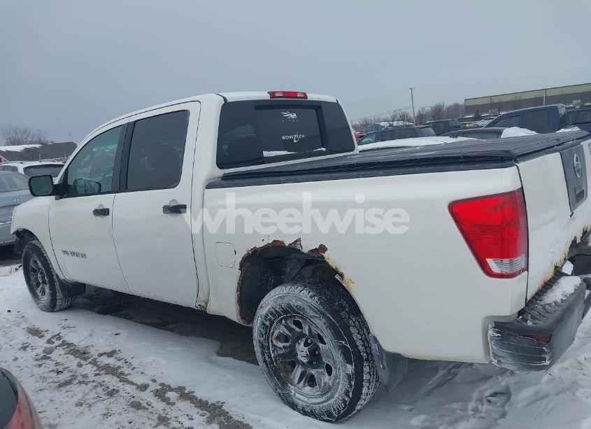 Photo 14 of 2005 Nissan Titan XE (VIN 1N6BA07B35N544612)