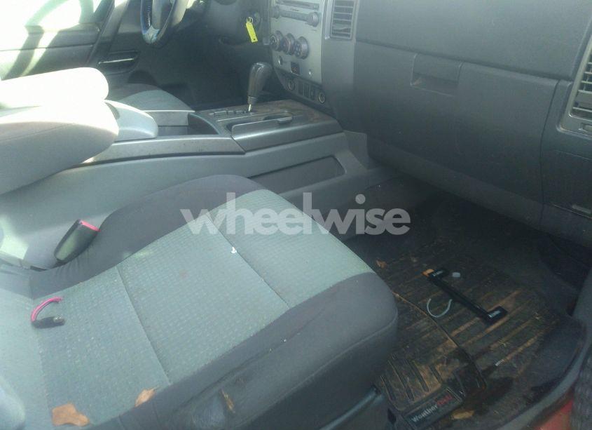 Photo 5 of 2005 Nissan Titan SE (VIN 1N6BA07B85N563950)