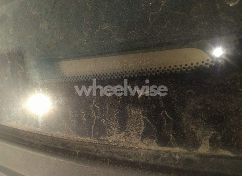 Photo 9 of 2005 Nissan Titan SE (VIN 1N6BA07B85N563950)