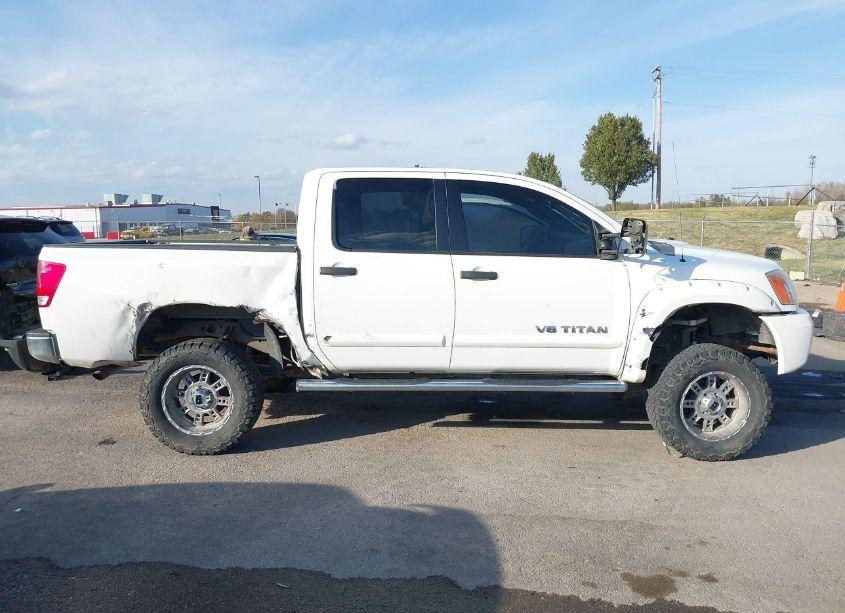 Photo 14 of 2008 Nissan Titan XE/SE/LE/PRO-4X (VIN 1N6BA07C08N326205)