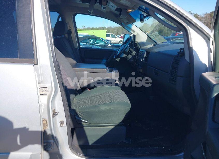 Photo 5 of 2008 Nissan Titan PRO-4X/XE (VIN 1N6BA07C98N347005)