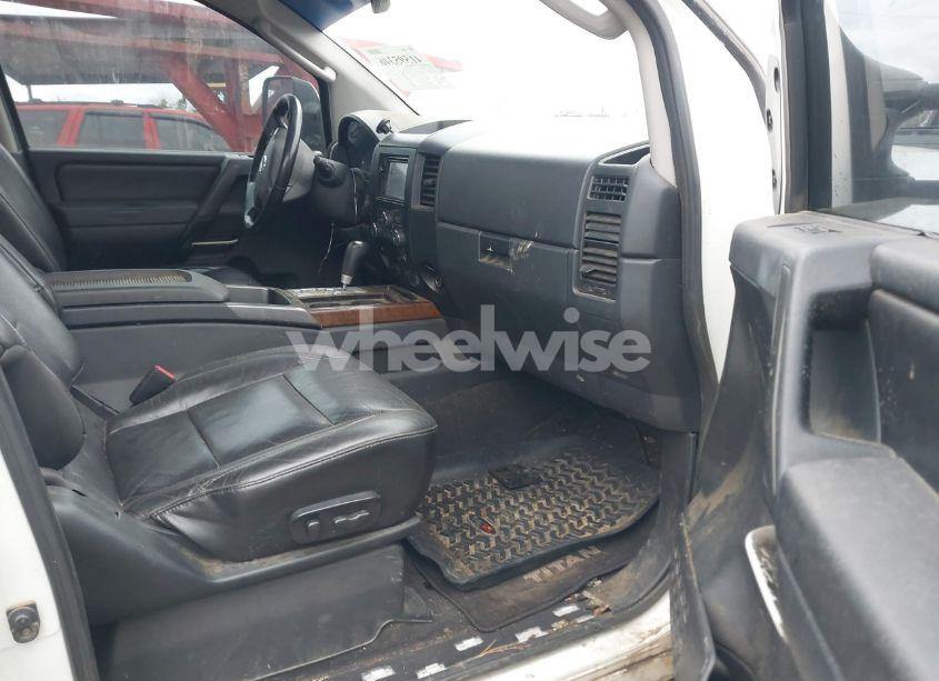 Photo 5 of 2009 Nissan Titan LE (VIN 1N6BA07D29N318181)