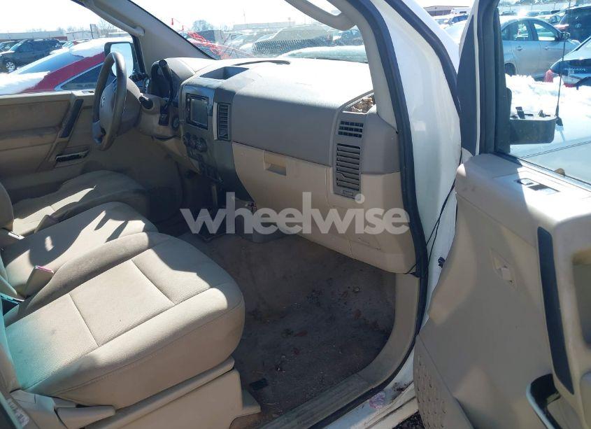 Photo 5 of 2009 Nissan Titan XE (VIN 1N6BA07D89N306682)