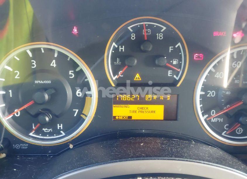 Photo 7 of 2011 Nissan Titan SV (VIN 1N6BA0CA1BN309859)