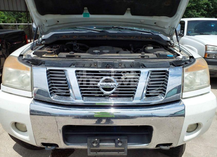 Photo 10 of 2012 Nissan Titan SV (VIN 1N6BA0EC0CN315944)