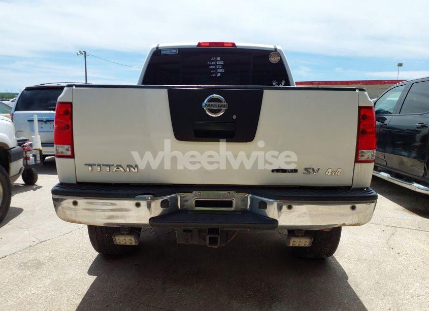 Photo 16 of 2012 Nissan Titan SV (VIN 1N6BA0EC0CN315944)