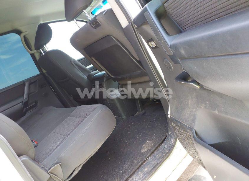 Photo 8 of 2012 Nissan Titan SV (VIN 1N6BA0EC0CN315944)