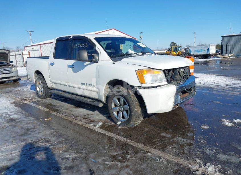 2010 Nissan Titan SE (VIN 1N6BA0EC2AN312850) main photo