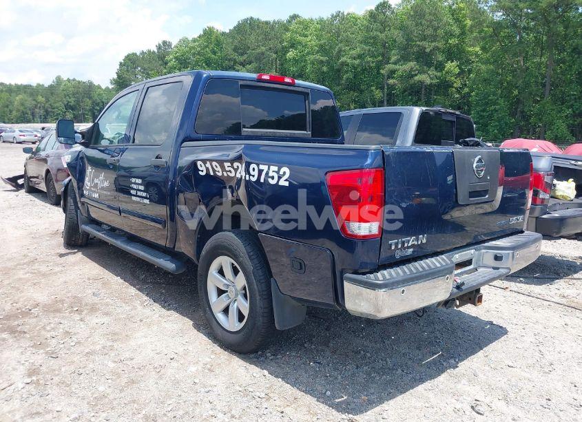 Photo 3 of 2010 Nissan Titan SE (VIN 1N6BA0EC2AN313626)