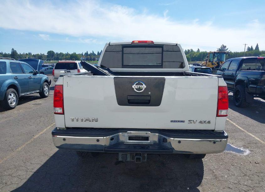 Photo 16 of 2011 Nissan Titan SV (VIN 1N6BA0EC3BN312387)