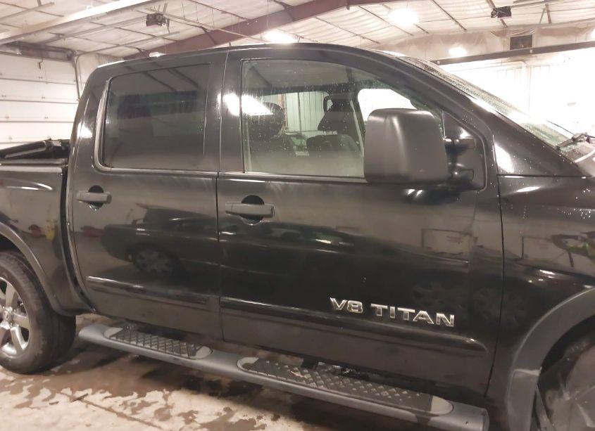 Photo 14 of 2015 Nissan Titan SV (VIN 1N6BA0EC3FN512708)