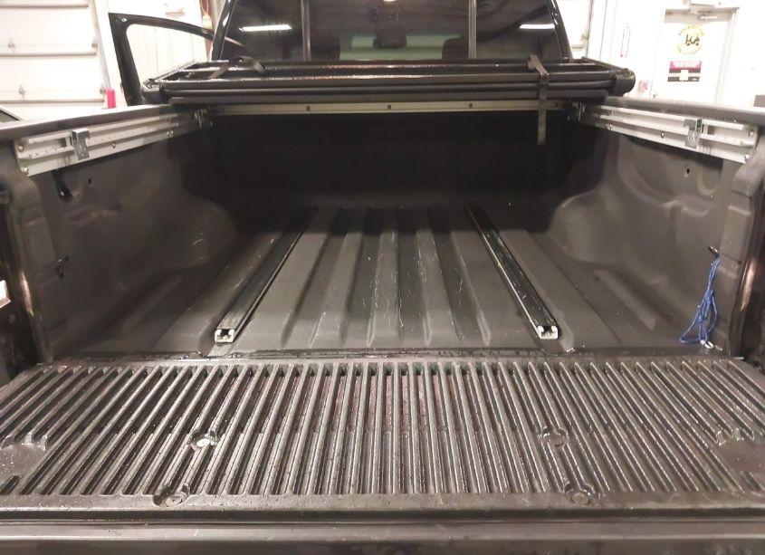 Photo 18 of 2015 Nissan Titan SV (VIN 1N6BA0EC3FN512708)