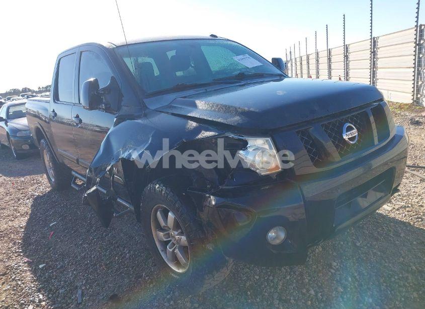 2012 Nissan Titan PRO-4X (VIN 1N6BA0EC4CN320810) main photo