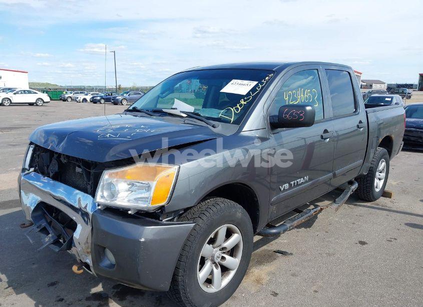 Photo 2 of 2012 Nissan Titan SV (VIN 1N6BA0EC4CN326168)