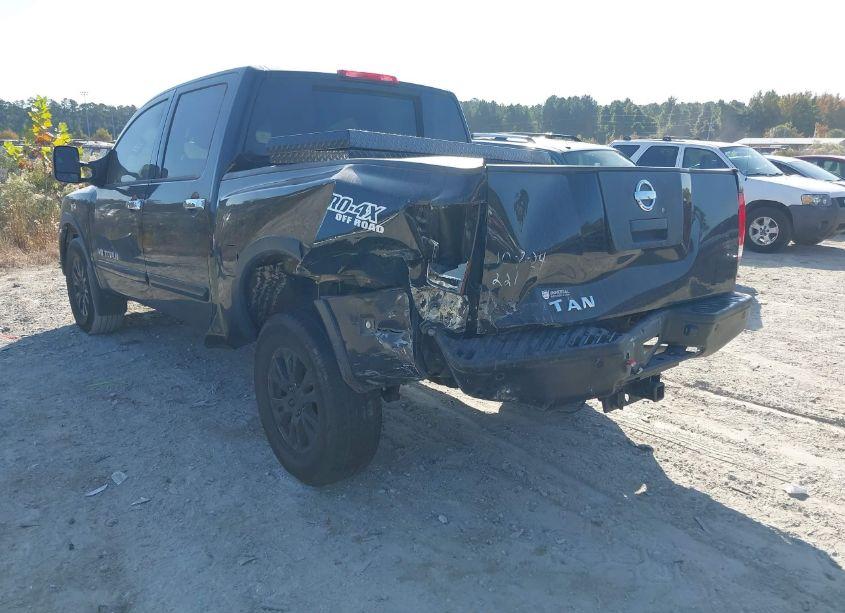 Photo 3 of 2012 Nissan Titan PRO-4X (VIN 1N6BA0EC5CN320587)