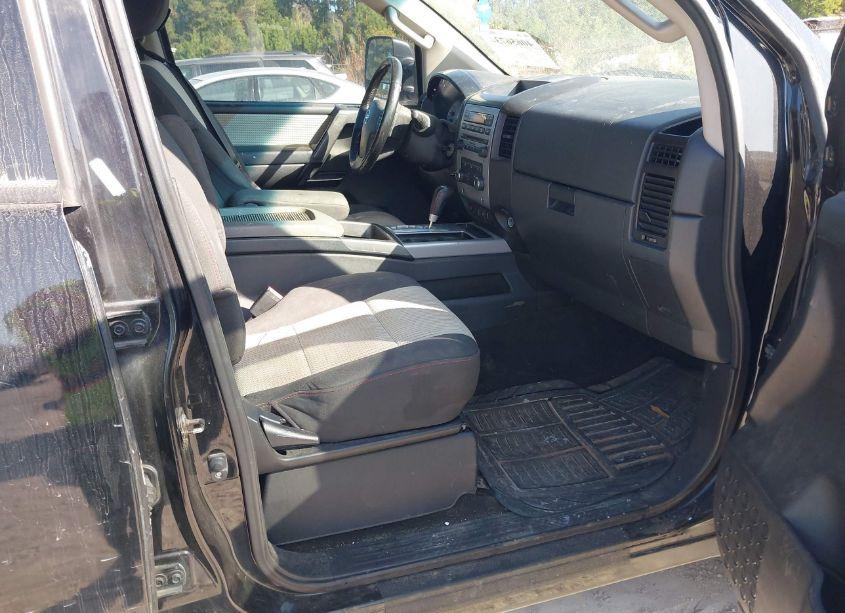 Photo 5 of 2012 Nissan Titan PRO-4X (VIN 1N6BA0EC5CN320587)