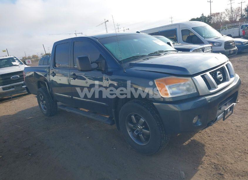 2014 Nissan Titan PRO-4X (VIN 1N6BA0EC5EN509999) main photo