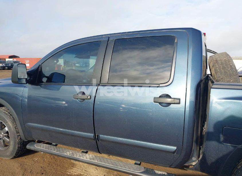 Photo 14 of 2014 Nissan Titan PRO-4X (VIN 1N6BA0EC5EN509999)