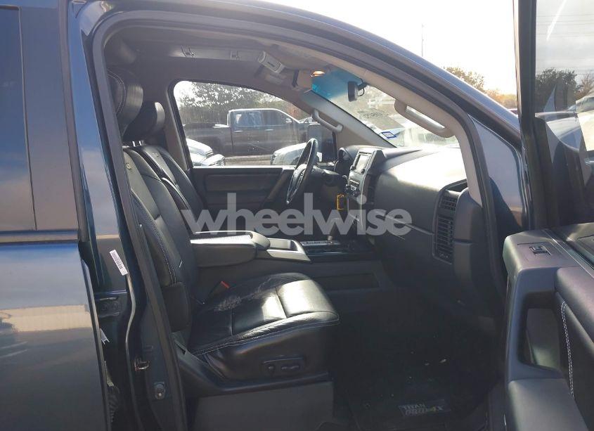 Photo 5 of 2014 Nissan Titan PRO-4X (VIN 1N6BA0EC5EN509999)