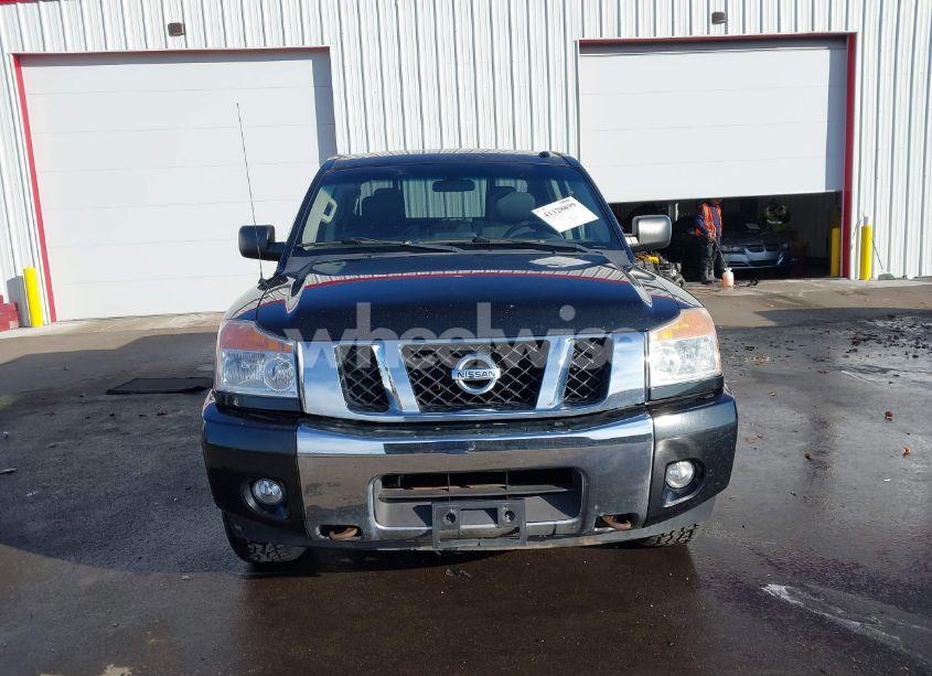Photo 13 of 2015 Nissan Titan SV (VIN 1N6BA0EC5FN504139)