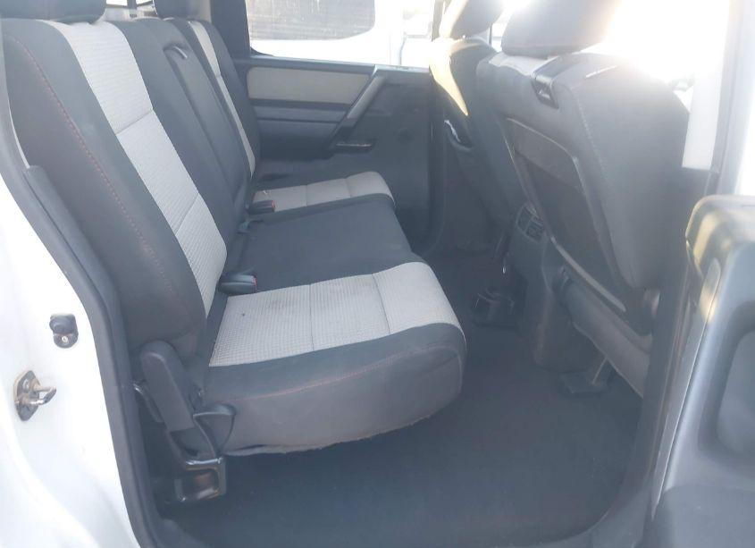 Photo 8 of 2010 Nissan Titan PRO-4X (VIN 1N6BA0EC6AN326086)
