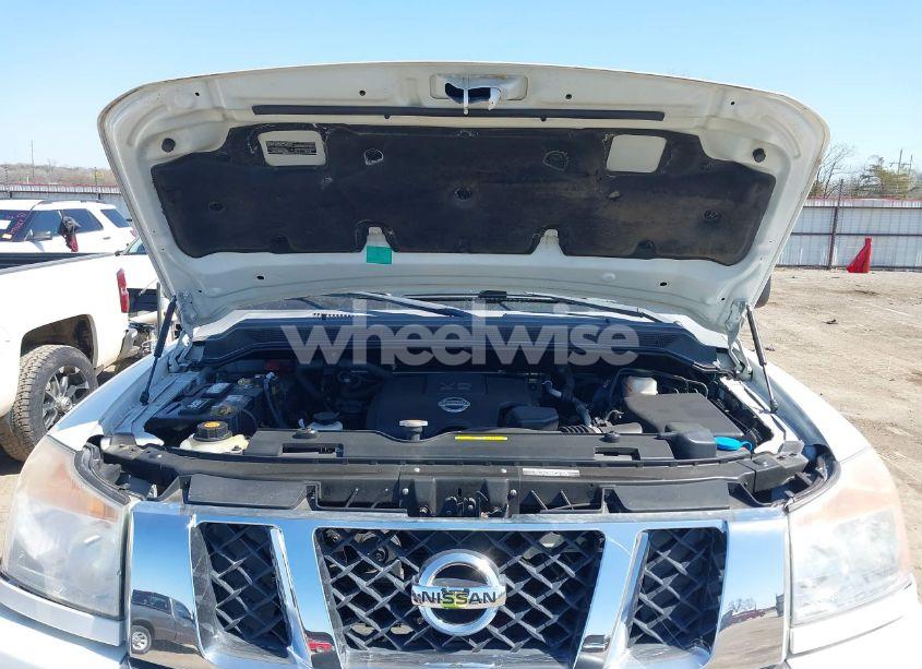 Photo 10 of 2012 Nissan Titan SV (VIN 1N6BA0EC6CN314734)