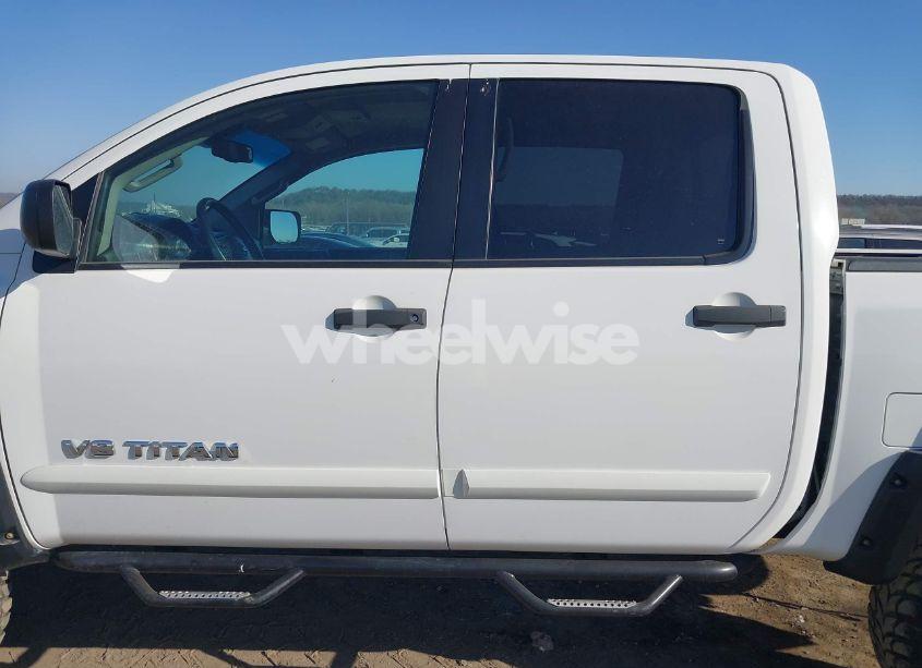 Photo 15 of 2012 Nissan Titan SV (VIN 1N6BA0EC6CN314734)