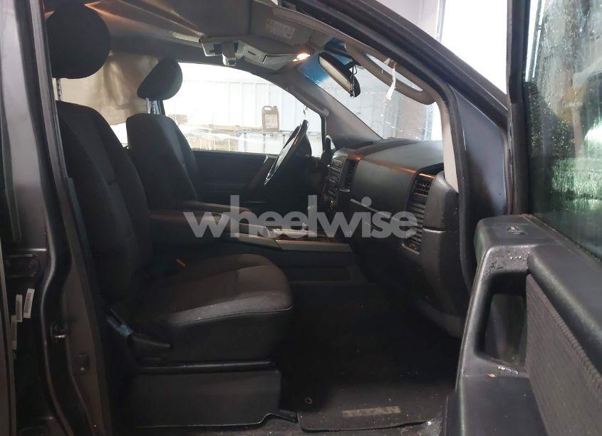 Photo 5 of 2010 Nissan Titan SE (VIN 1N6BA0EC7AN321219)