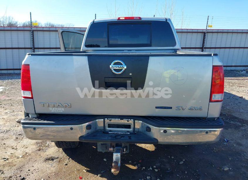Photo 6 of 2011 Nissan Titan SV (VIN 1N6BA0EC8BN304544)