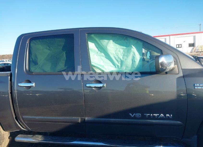 Photo 13 of 2012 Nissan Titan SV (VIN 1N6BA0EC9CN329535)