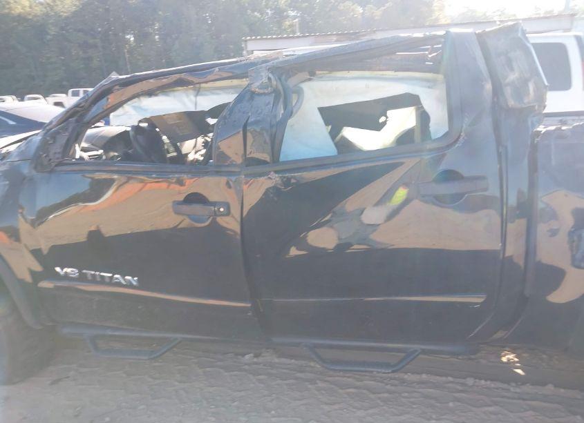 Photo 14 of 2014 Nissan Titan PRO-4X (VIN 1N6BA0EC9EN513697)