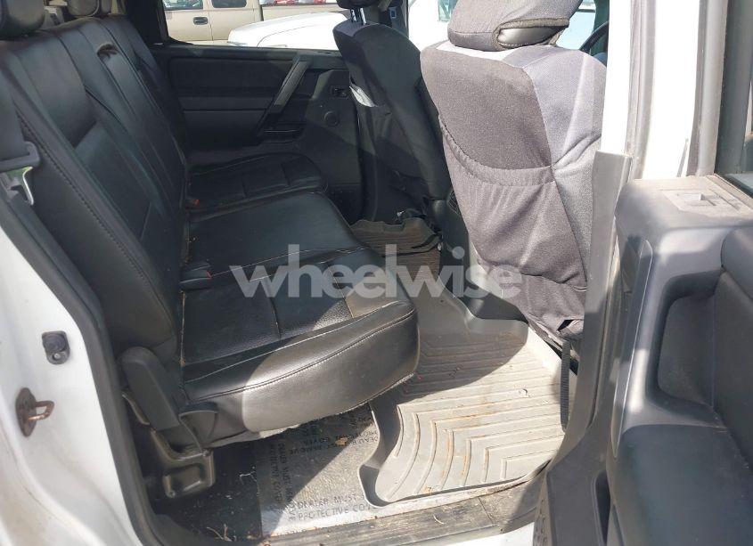 Photo 8 of 2010 Nissan Titan LE (VIN 1N6BA0ED0AN313892)