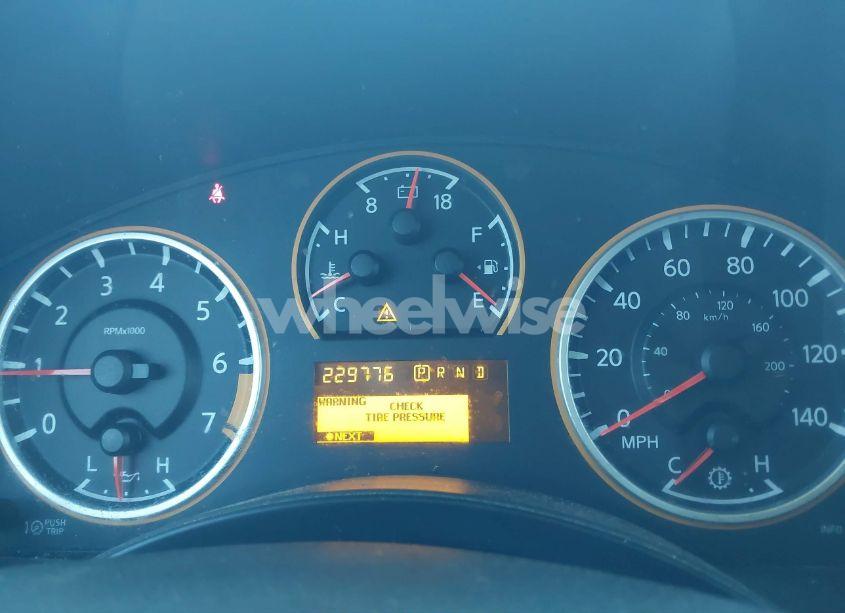 Photo 7 of 2011 Nissan Titan SV (VIN 1N6BA0ED0BN320293)