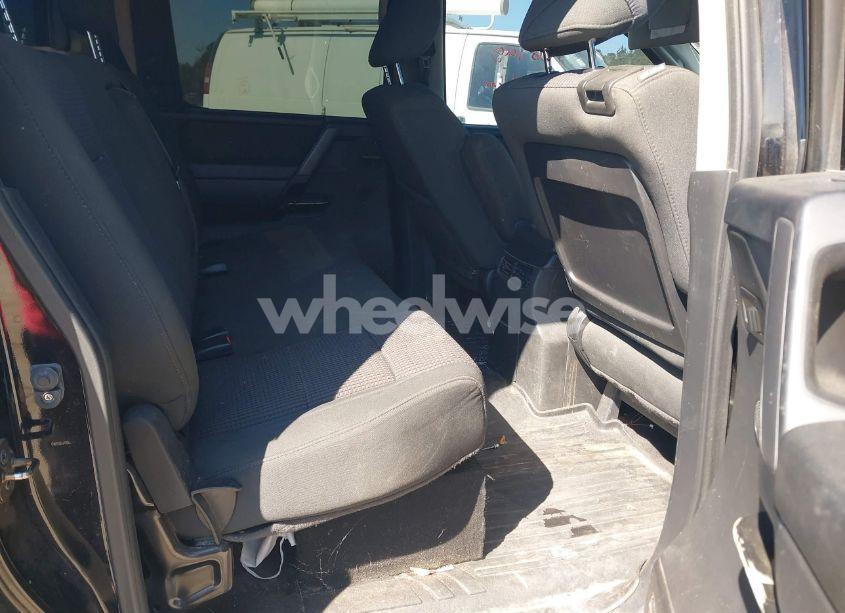 Photo 8 of 2011 Nissan Titan SV (VIN 1N6BA0ED0BN320293)