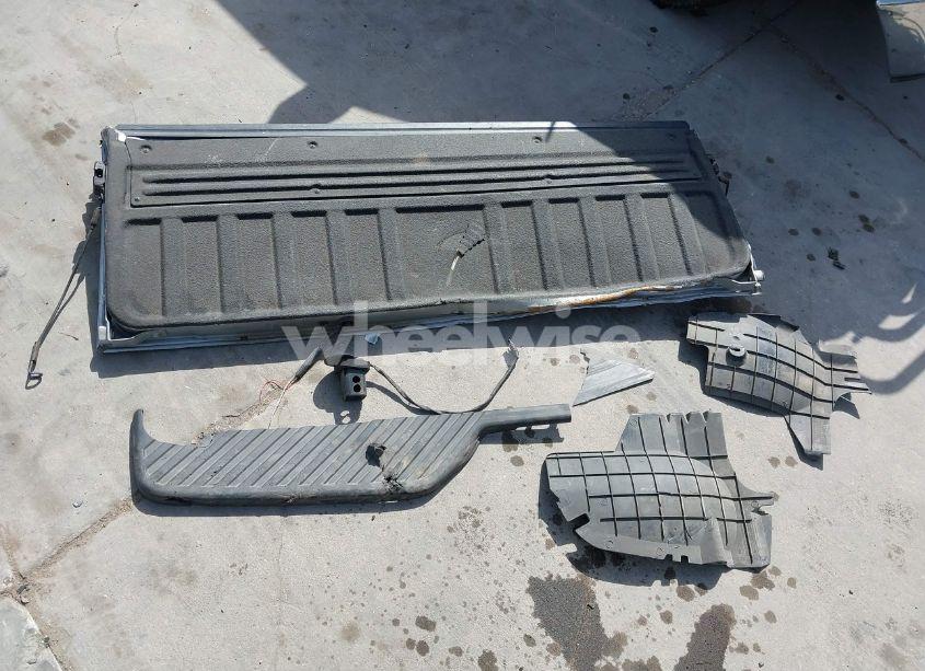 Photo 12 of 2015 Nissan Titan SV (VIN 1N6BA0ED0FN510956)