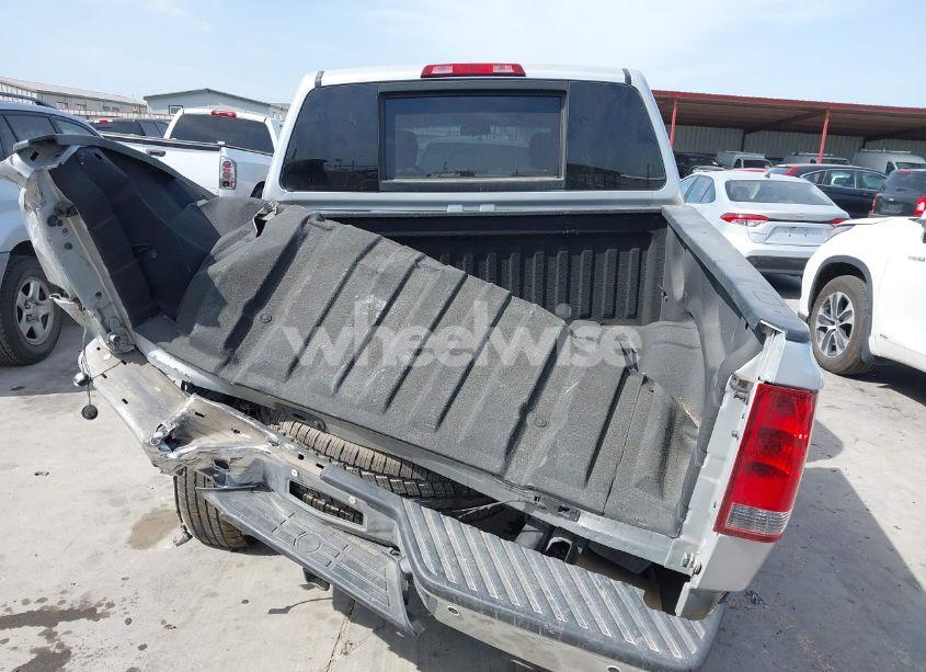 Photo 17 of 2015 Nissan Titan SV (VIN 1N6BA0ED0FN510956)