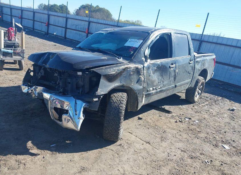 Photo 2 of 2012 Nissan Titan SV (VIN 1N6BA0ED2CN300452)