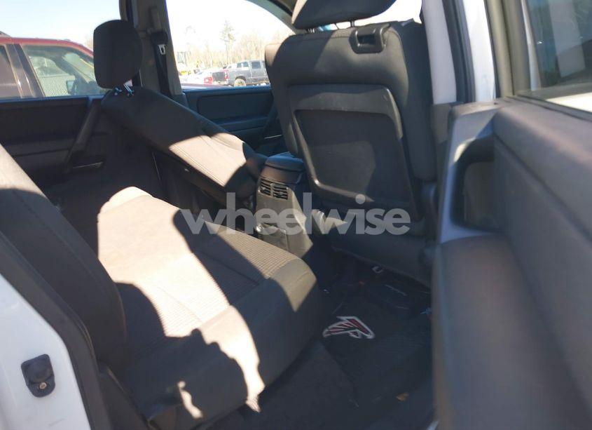 Photo 8 of 2012 Nissan Titan SV (VIN 1N6BA0ED2CN302119)