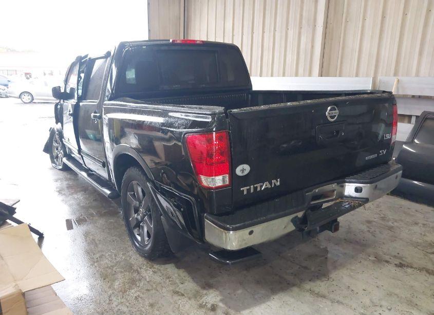 Photo 3 of 2015 Nissan Titan SV (VIN 1N6BA0ED2FN511526)